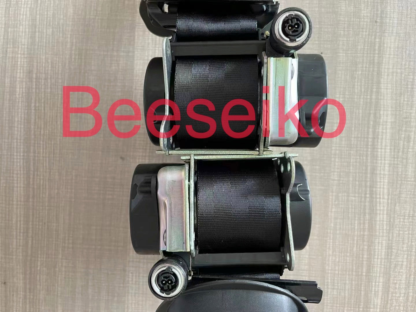 T4A11100PVJ T4A11097PVJ Rear Seat Belt safety Belt Fit for Jaguar E-PACE