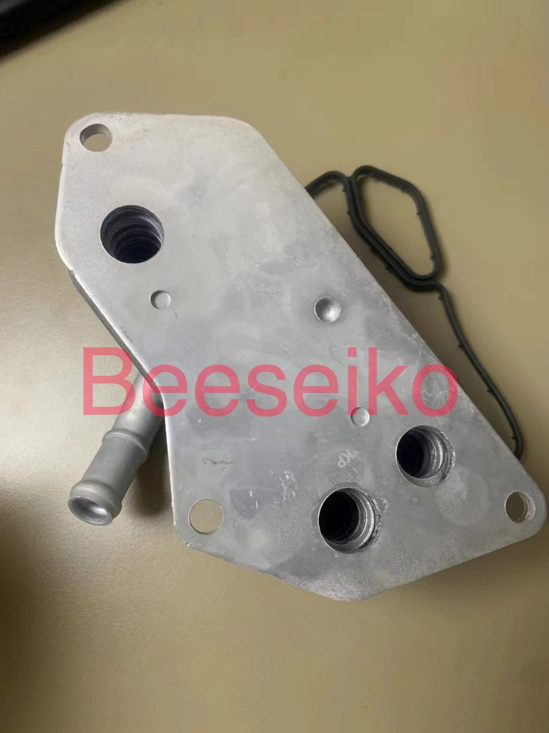 11427525333 Engine Oil Cooler Fit for For BMW E60 E61 E65 E66 E90 E81 E87 X70 X5 X6 E71 X11 F10 X3