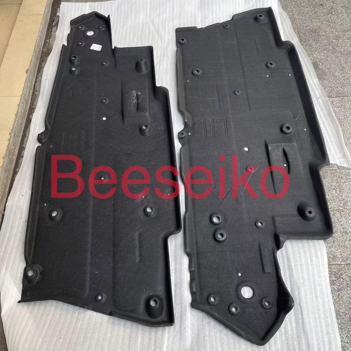 58165-33030 58166-33030 Floor Pan Splash Shield Floor cover Under Cover  for  Lexus