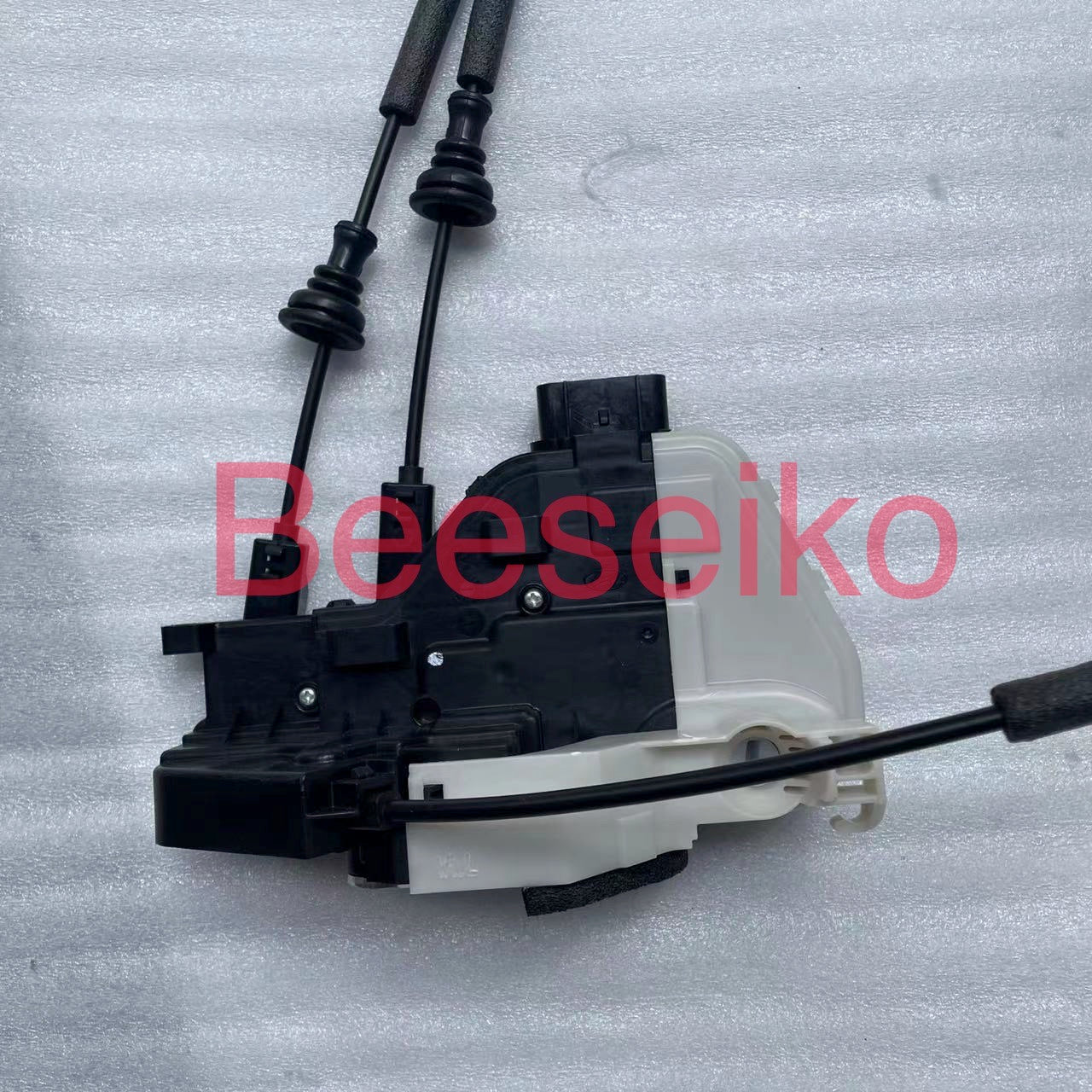 Front Door Latch Assembly Actuator for 2013-2018 Hydai Santa FE 81310-2W010 81310-2W000